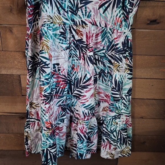 BEACHLUNCHLOUNGE Flutter Sleeven Linen Blend Button Front Floral Dress SZ L - Picture 8 of 8